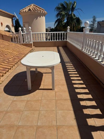 Image No.4-4 Bed Villa for sale
