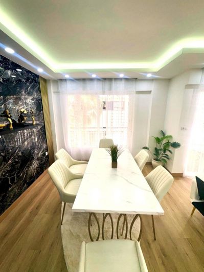 Image No.4-4 Bed Apartment for sale