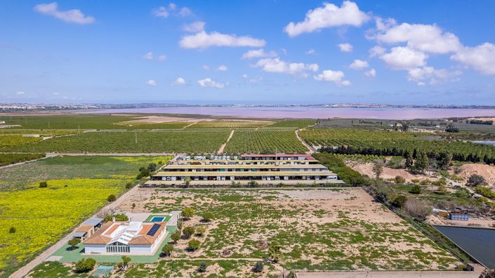 Image No.38-6 Bed Villa for sale