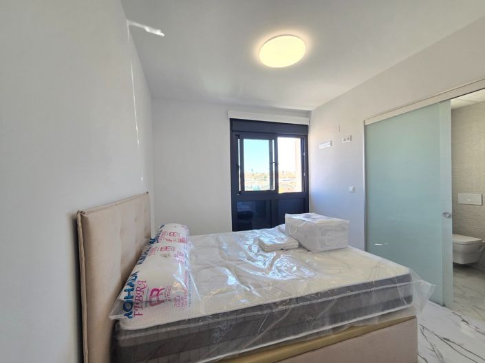 Image No.10-2 Bed Apartment for sale