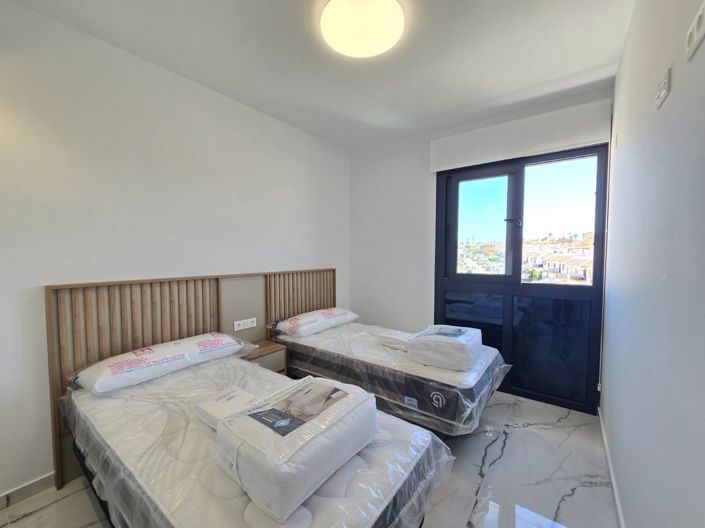 Image No.14-2 Bed Apartment for sale