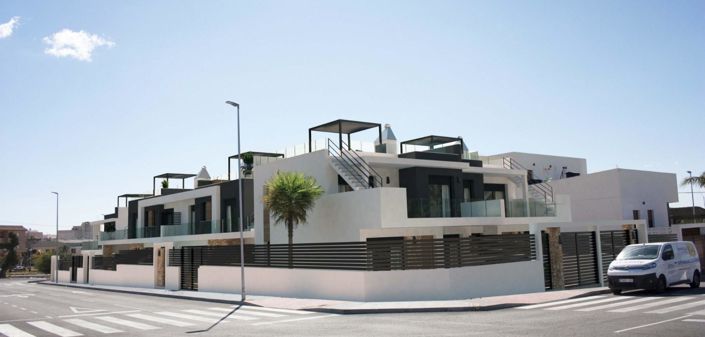 Image No.3-Villa for sale