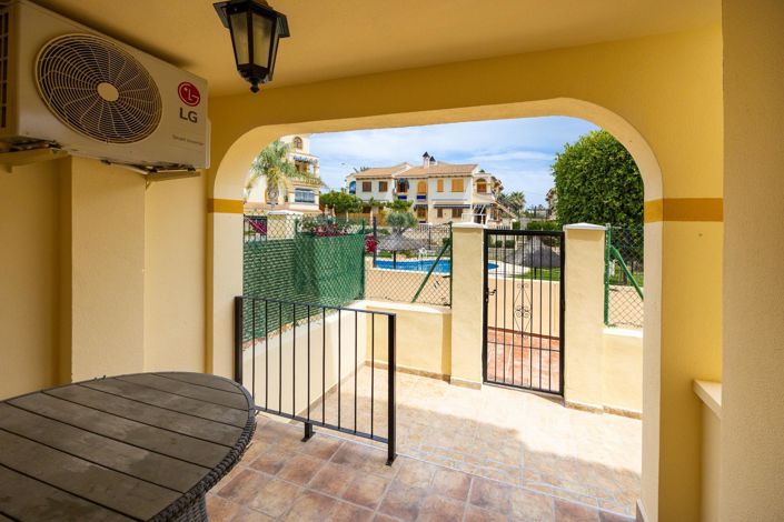 Image No.4-2 Bed Bungalow for sale