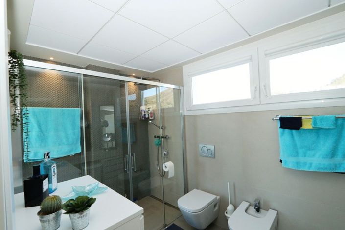 Image No.28-3 Bed Villa for sale