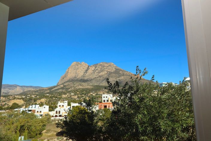 Image No.38-3 Bed Villa for sale