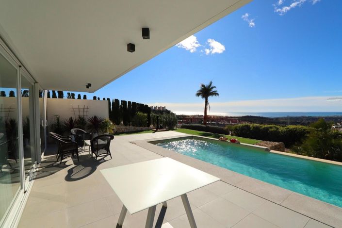 Image No.7-3 Bed Villa for sale