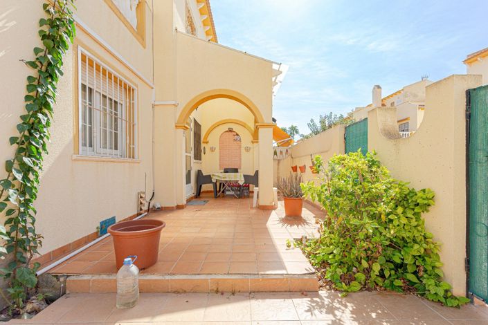 Image No.5-3 Bed Villa for sale