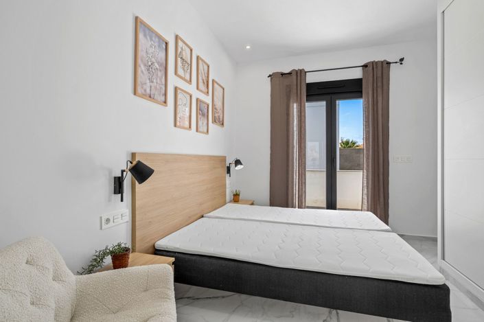 Image No.14-3 Bed Villa for sale