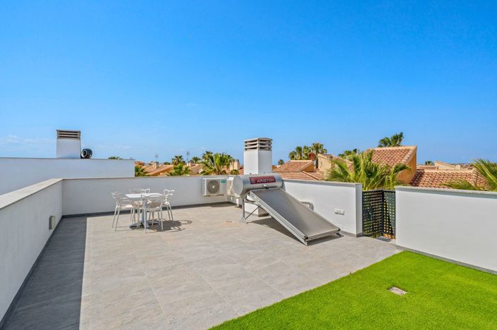 Image No.35-3 Bed Villa for sale