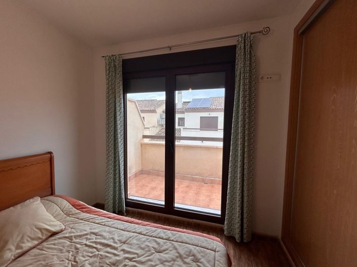 Image No.18-3 Bed Semi-Detached for sale