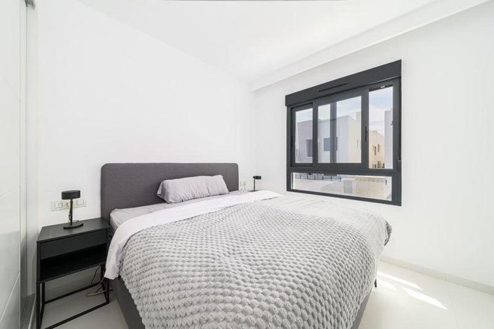 Image No.6-3 Bed Apartment for sale