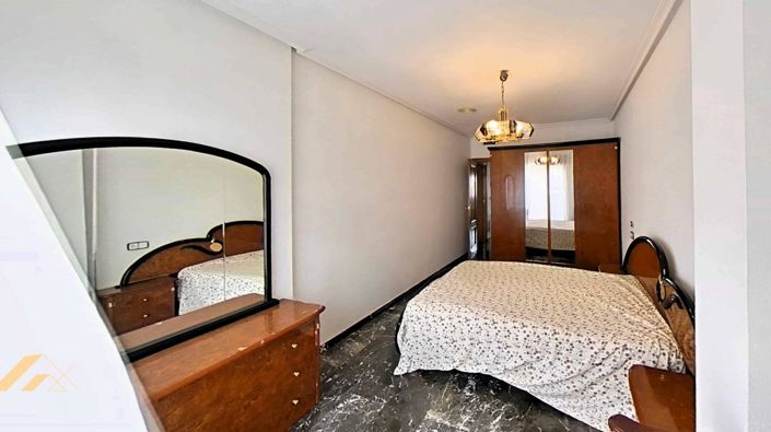 Image No.30-4 Bed Apartment for sale
