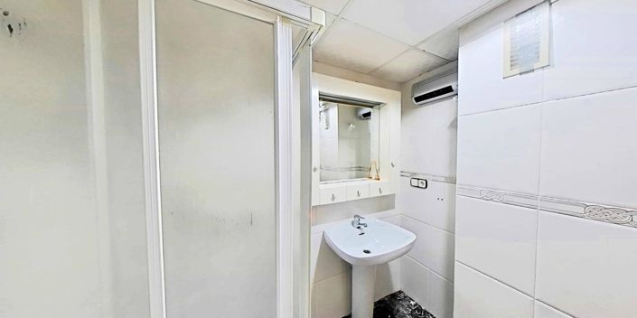 Image No.36-4 Bed Apartment for sale