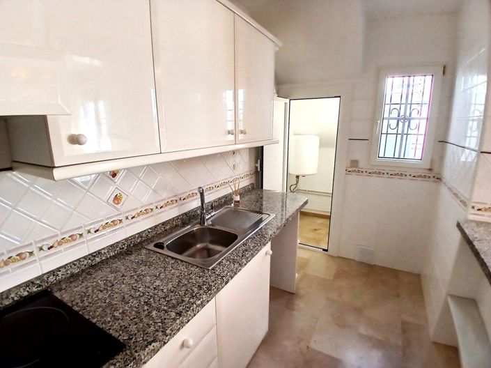Image No.10-2 Bed Bungalow for sale