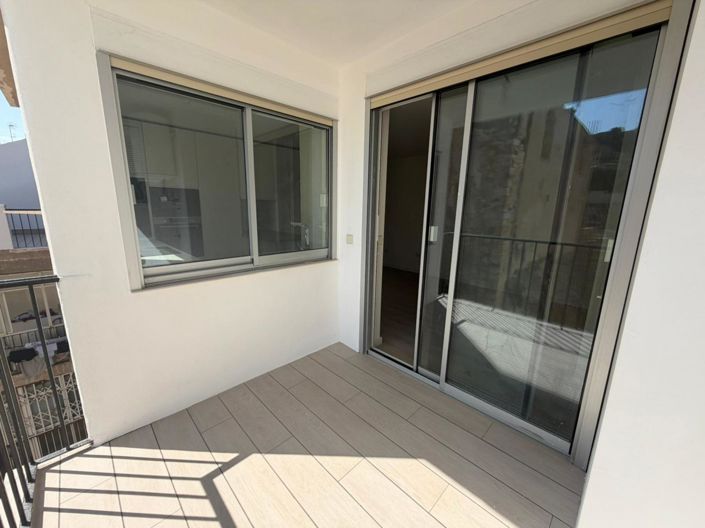 Image No.26-3 Bed Penthouse for sale