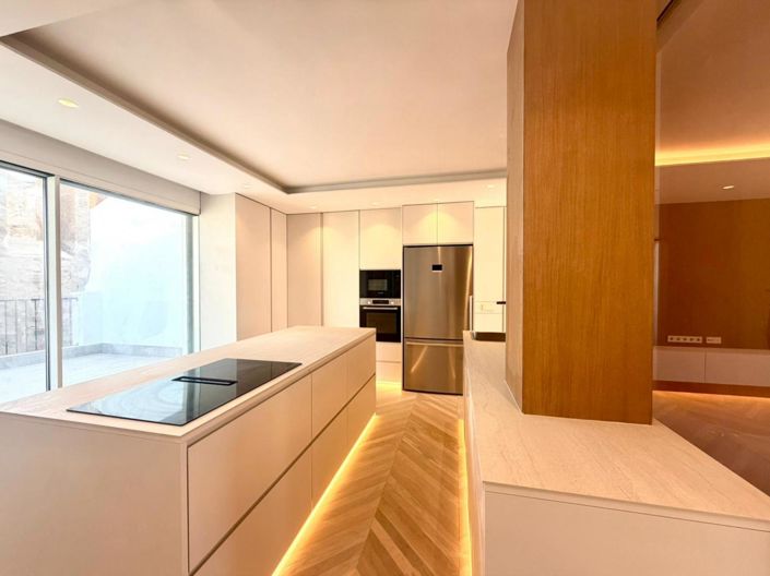 Image No.7-3 Bed Penthouse for sale