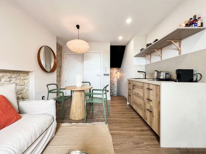 Image No.26-2 Bed House for sale