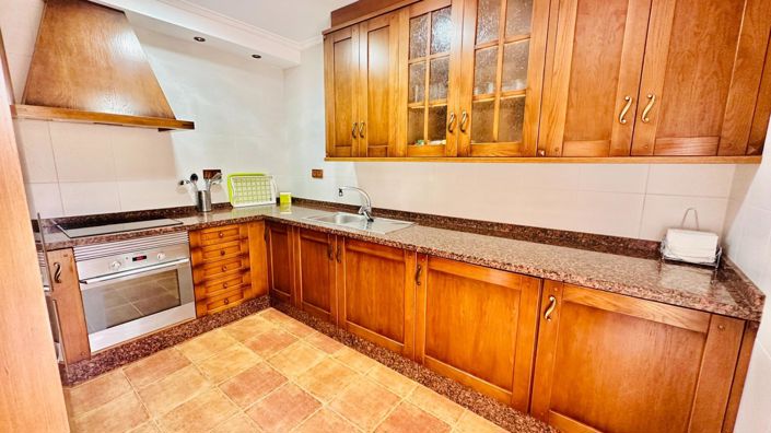 Image No.33-5 Bed Villa for sale