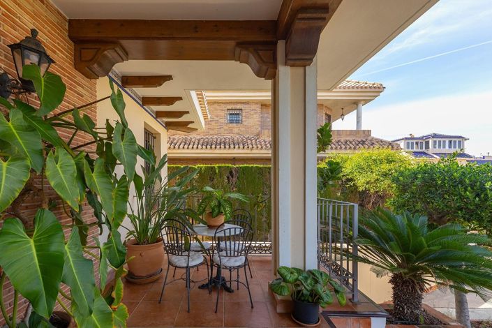 Image No.16-7 Bed Villa for sale