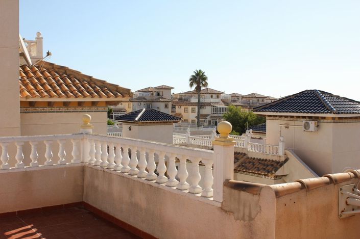 Image No.23-Villa de 5 chambres à vendre à Orihuela Costa