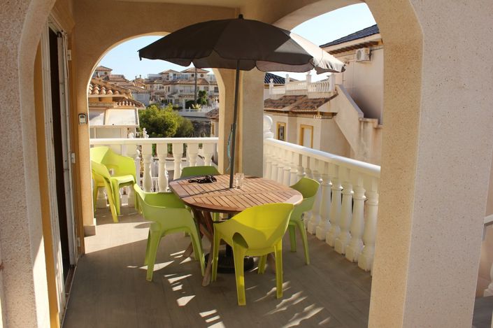 Image No.9-Villa de 5 chambres à vendre à Orihuela Costa