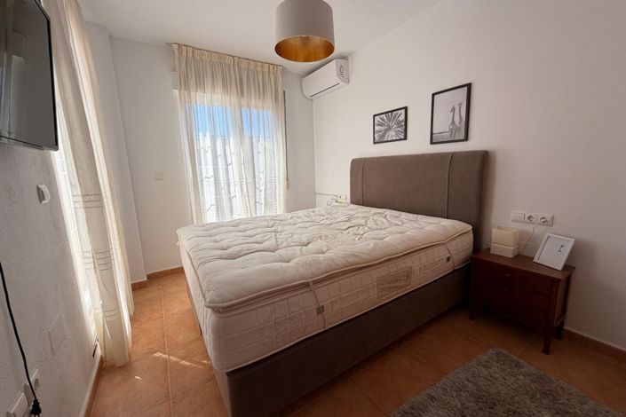 Image No.18-3 Bed Townhouse for sale