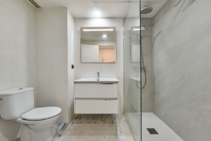Image No.11-2 Bed Apartment for sale