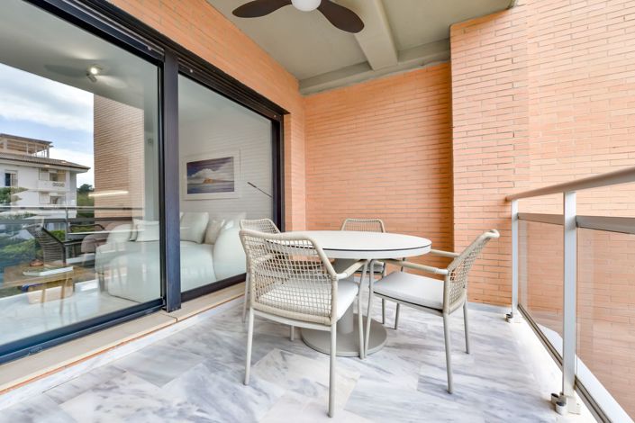 Image No.27-2 Bed Apartment for sale