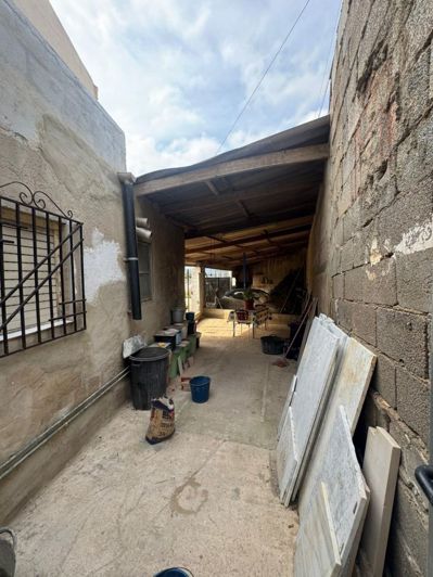 Image No.47-8 Bed House for sale