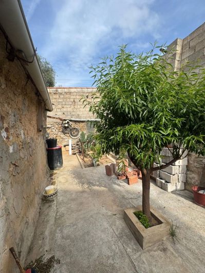 Image No.49-8 Bed House for sale