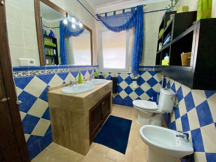 Image No.34-3 Bed Villa for sale