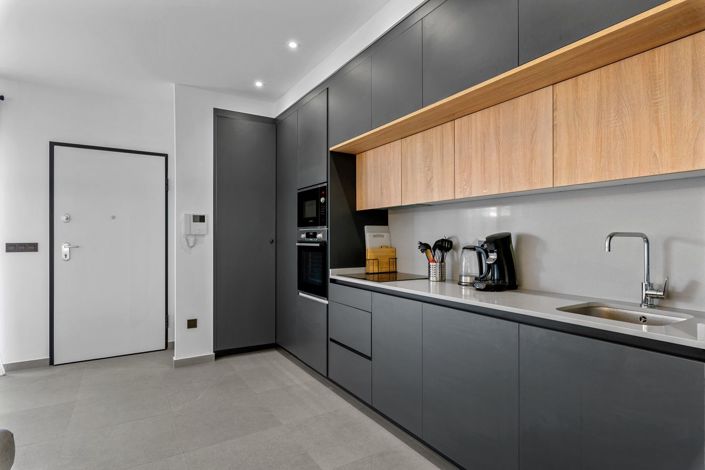 Image No.7-4 Bed House for sale