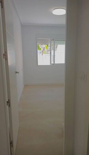 Image No.10-2 Bed House for sale