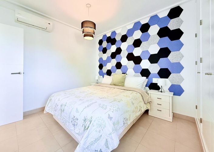 Image No.15-2 Bed Villa for sale