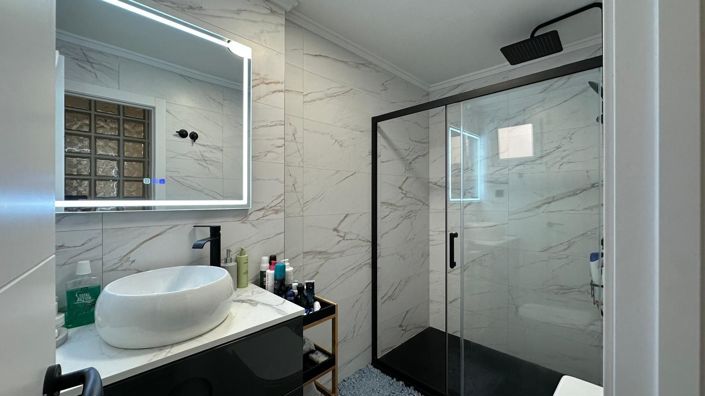 Image No.20-3 Bed Apartment for sale