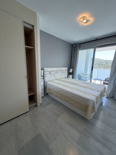 Image No.17-2 Bed Apartment for sale