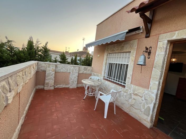 Image No.26-3 Bed House for sale