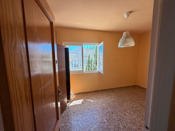 Image No.24-Villa de 4 chambres à vendre à Torrevieja