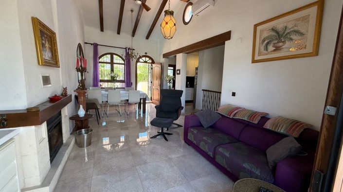 Image No.6-Villa de 4 chambres à vendre à Orihuela Costa