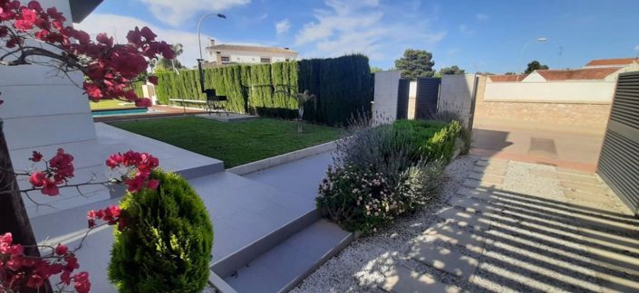 Image No.48-4 Bed Villa for sale