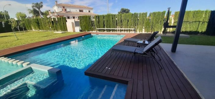 Image No.6-4 Bed Villa for sale