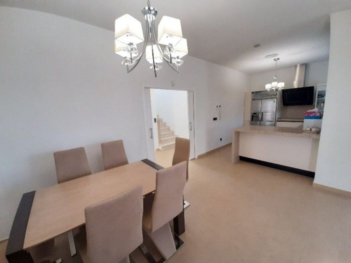 Image No.7-4 Bed Villa for sale