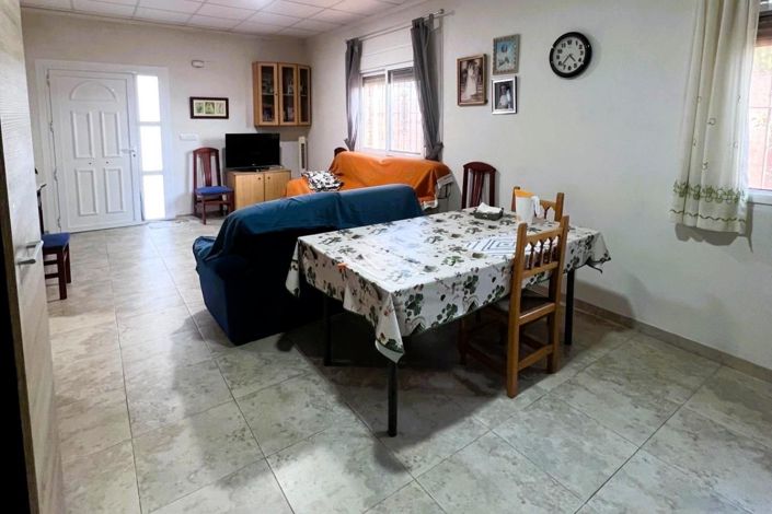 Image No.32-5 Bed Villa for sale
