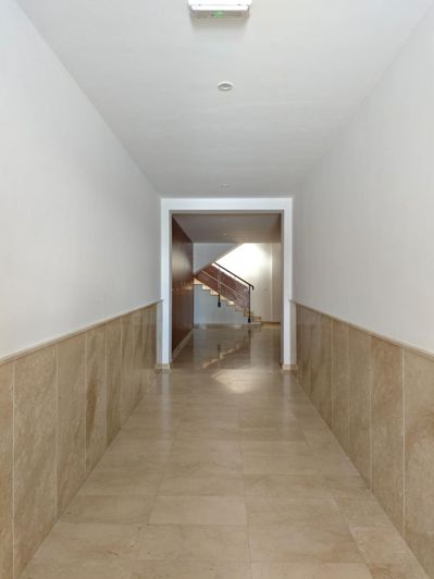 Image No.35-2 Bed Apartment for sale