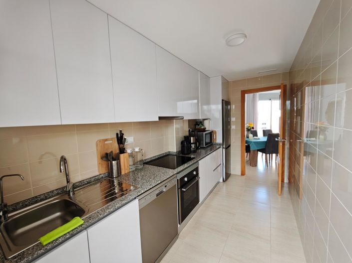 Image No.8-2 Bed Apartment for sale
