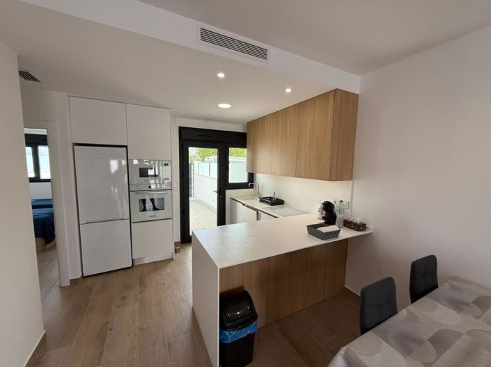 Image No.15-2 Bed Apartment for sale