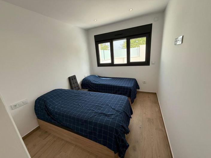 Image No.19-2 Bed Apartment for sale