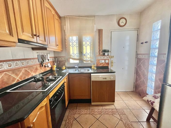 Image No.17-2 Bed Villa for sale
