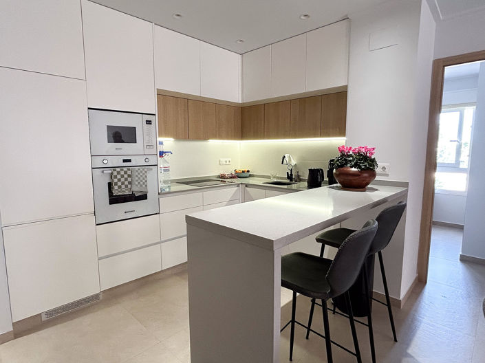 Image No.4-3 Bed Apartment for sale