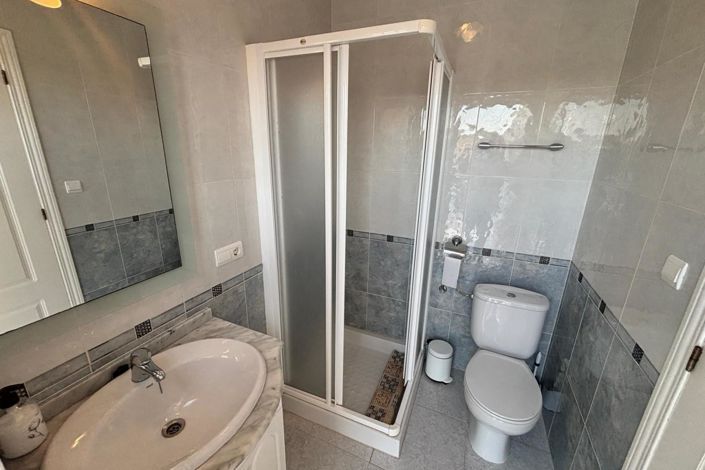 Image No.14-5 Bed Villa for sale